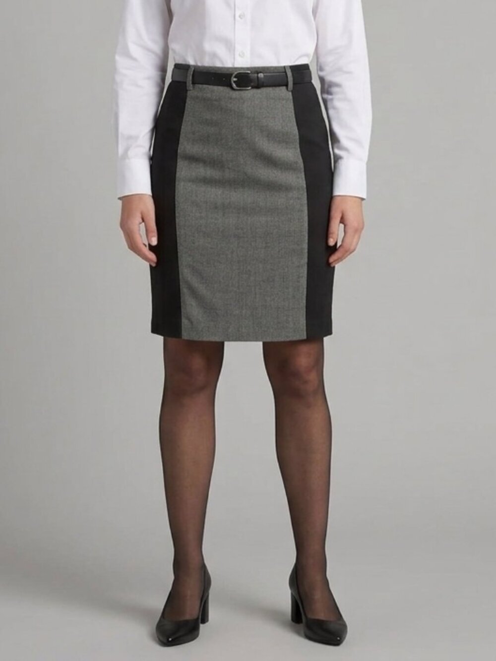 Van Heusen Skirt Women's Size 4 Black Stretch Extensible Solid Grid Print